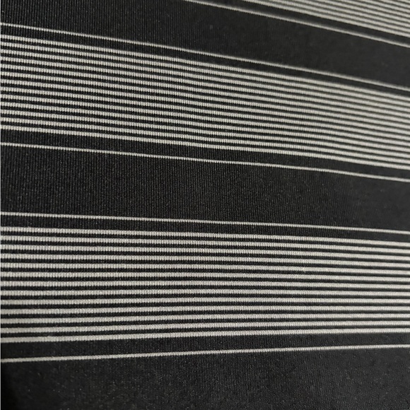 Under Armour Men's Black and Gray Polo Shirt - Picture 4 of 6